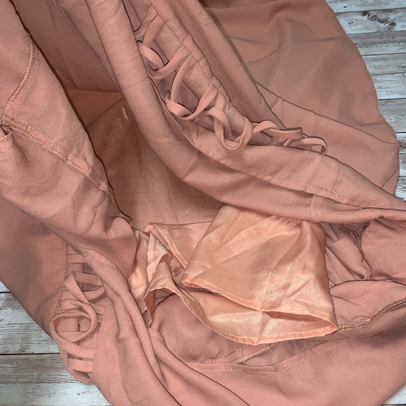 Esley Peach Maxi Dress - Picture 6 of 8